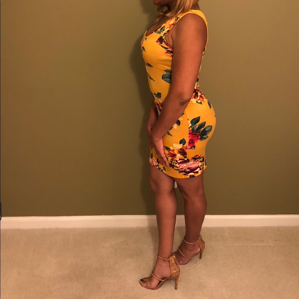 Yellow floral bodycon dress